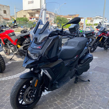Carica l'immagine nel visualizzatore di Gallery, BMW C 400 X - 2025 - KM 22877