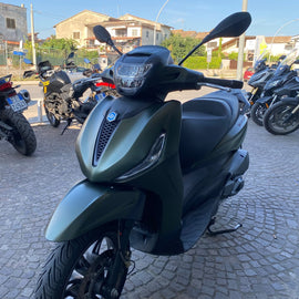 PIAGGIO BEVERLY 300 S - 2022 - KM 12256