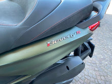 Carica l'immagine nel visualizzatore di Gallery, PIAGGIO BEVERLY 300 S - 2022 - KM 12256
