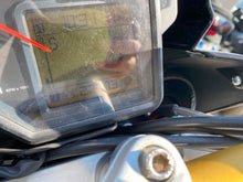 Carica l'immagine nel visualizzatore di Gallery, APRILIA SHIVER 750 - 2012 - KM 27873
