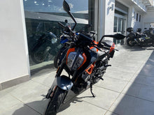 Carica l'immagine nel visualizzatore di Gallery, KTM 390 DUKE - 2023 - KM 14031