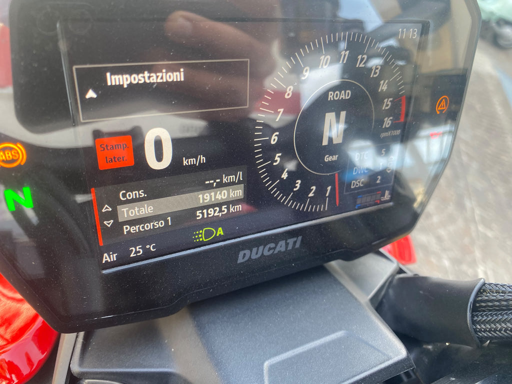 DUCATI STREETFIGHTER V4 S - 2023 - KM 19140