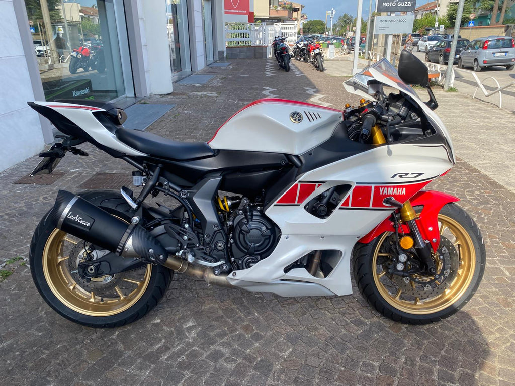 YAMAHA YZF R7 - 2023 - KM 8743