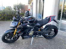 Carica l&#39;immagine nel visualizzatore di Gallery, DUCATI STREETFIGHTER V4 S - 2024 - KM 1921