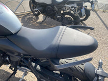 Carica l'immagine nel visualizzatore di Gallery, TRIUMPH TRIDENT 660 TRIBUTE - 2024 - KM 3464