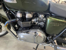 Carica l'immagine nel visualizzatore di Gallery, TRIUMPH THRUXTON 900 - 2015 - KM 1811