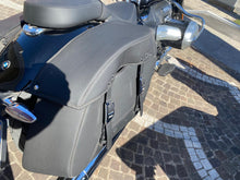 Carica l&#39;immagine nel visualizzatore di Gallery, BMW R 18 - 2024 - KM 5084