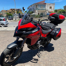 Carica l'immagine nel visualizzatore di Gallery, DUCATI MULTISTRADA V2 S - 2024 - KM 2135