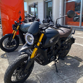 MOTO MORINI 6 1/2 SCR - 2023 - KM 6981