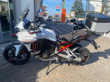 Carica l&#39;immagine nel visualizzatore di Gallery, DUCATI MULTISTRADA V4 S - 2023 - KM 22038