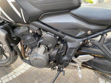 Carica l'immagine nel visualizzatore di Gallery, TRIUMPH TRIDENT 660 - 2021 - KM 21979