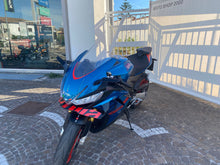 Carica l'immagine nel visualizzatore di Gallery, APRILIA RSV4 - 2025 - KM 3108