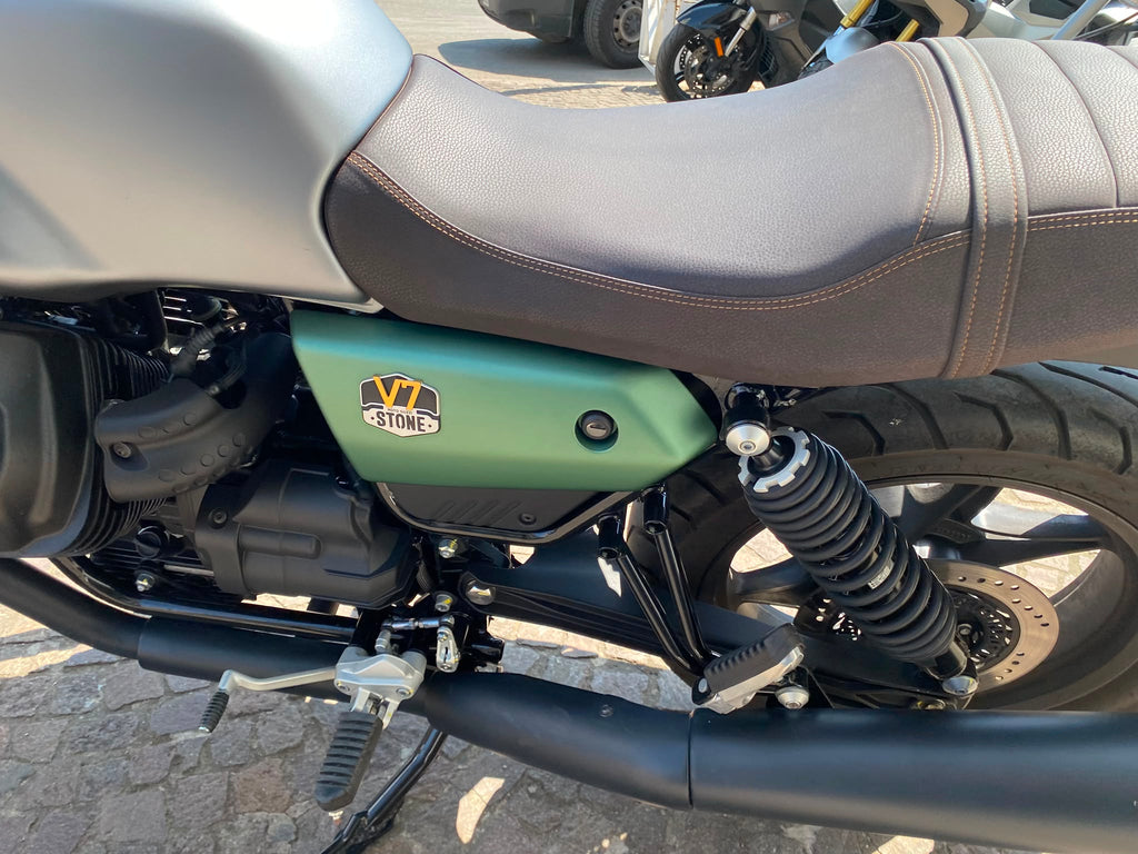 MOTO GUZZI V7 STONE CENTENARIO - 2022 - KM 17256