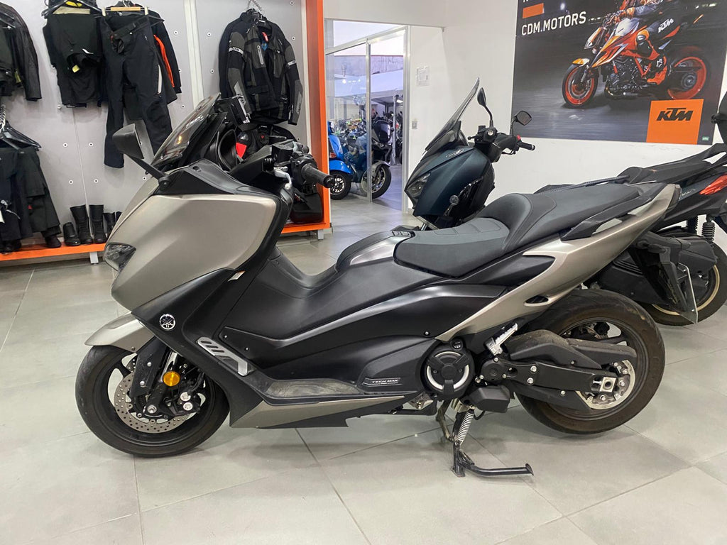 YAMAHA T MAX 560 TECH MAX - 2021 - KM 10677