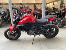 Carica l'immagine nel visualizzatore di Gallery, DUCATI MONSTER 937+ - 2025 - KM 12435