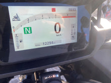 Carica l'immagine nel visualizzatore di Gallery, HONDA NC 750 X - 2026 - KM 12294