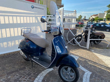 Carica l'immagine nel visualizzatore di Gallery, VESPA GTS 250 IE - 2007 - KM 27312