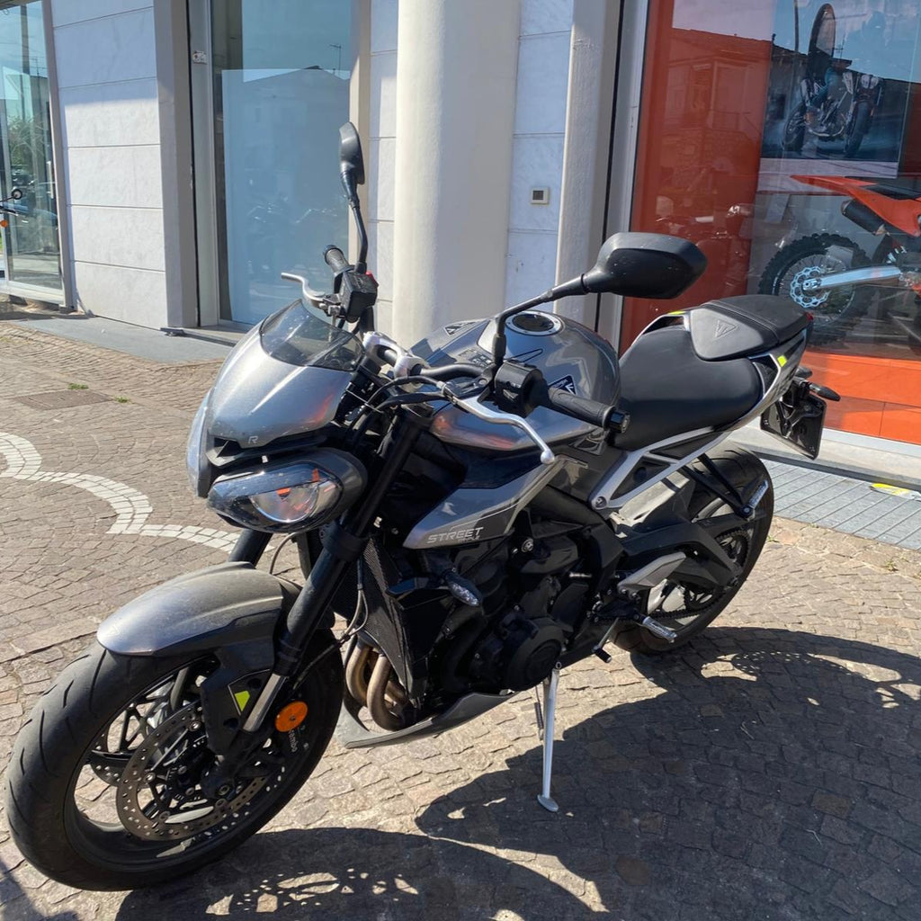 TRIUMPH STREET TRIPLE 765 R - 2023 -  KM 5470