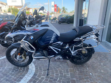 Carica l&#39;immagine nel visualizzatore di Gallery, BMW R 1250 GS ADVENTURE - 2023 - KM 7212