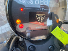 Carica l'immagine nel visualizzatore di Gallery, TRIUMPH SPEED TWIN 900 - 2025 - KM 6844