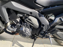 Carica l'immagine nel visualizzatore di Gallery, YAMAHA MT 09 Y - AMT - 2025 - KM 2169