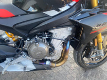 Carica l'immagine nel visualizzatore di Gallery, APRILIA TUONO 660 FACTORY - 2026 - KM 2585