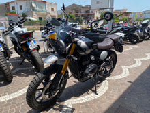 Carica l'immagine nel visualizzatore di Gallery, TRIUMPH SCRAMBLER 400 X - 2024 - KM 1031