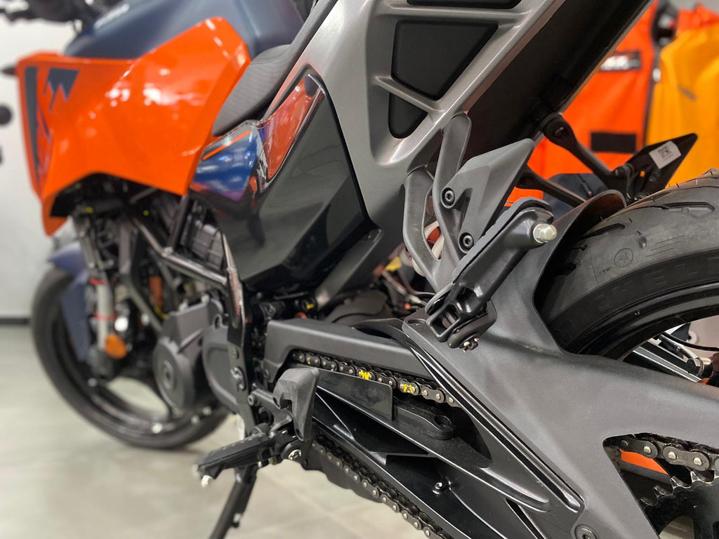 KTM DUKE 125 - 2025 - KM 0