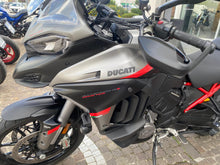 Carica l&#39;immagine nel visualizzatore di Gallery, DUCATI MULTISTRADA V4 S GRAND TOUR - 2024 - KM 7838