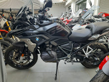 Carica l&#39;immagine nel visualizzatore di Gallery, BMW R 1250 GS - 2022 - KM 30000