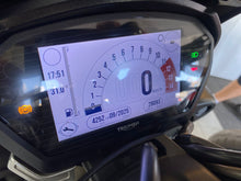 Carica l&#39;immagine nel visualizzatore di Gallery, TRIUMPH SPEED TRIPLE RS - 2018 - KM 28093