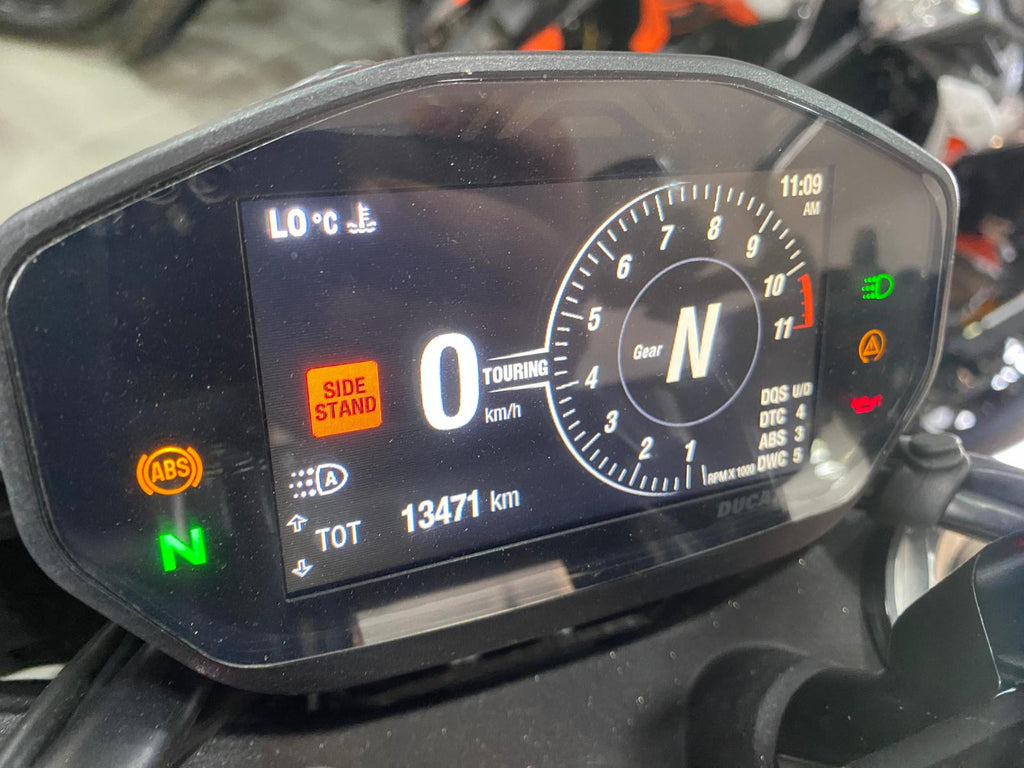 DUCATI HYPERMOTARD 950 RVE - 2022 - KM 13471