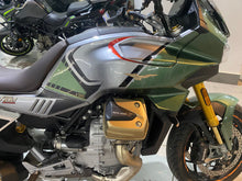 Carica l&#39;immagine nel visualizzatore di Gallery, MOTO GUZZI V 100 MANDELLO S - 2024 - KM 7744