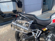 Carica l'immagine nel visualizzatore di Gallery, BMW F 900 GS ADVENTURE - 2024 - KM 7234