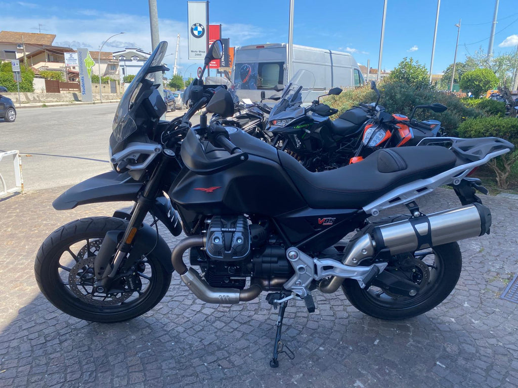 MOTO GUZZI V85 STRADA - 2025 - KM 1401