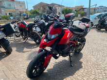 Carica l'immagine nel visualizzatore di Gallery, DUCATI HYPERMOTARD 950 - 2023 - KM 27311