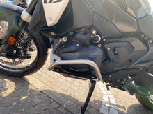 Carica l'immagine nel visualizzatore di Gallery, BMW R 1300 GS TRIPLE BLACK - 2025 - KM 3398