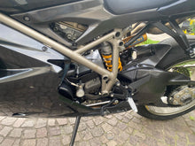 Carica l'immagine nel visualizzatore di Gallery, DUCATI 1198 S - 2009 - KM 22645