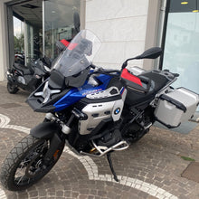 Carica l'immagine nel visualizzatore di Gallery, BMW R 1300 GS ADVENTURE TROPHY - 2025 - KM 807