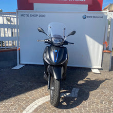 Carica l'immagine nel visualizzatore di Gallery, PIAGGIO BEVERLY 400 S - 2026 - KM 2411