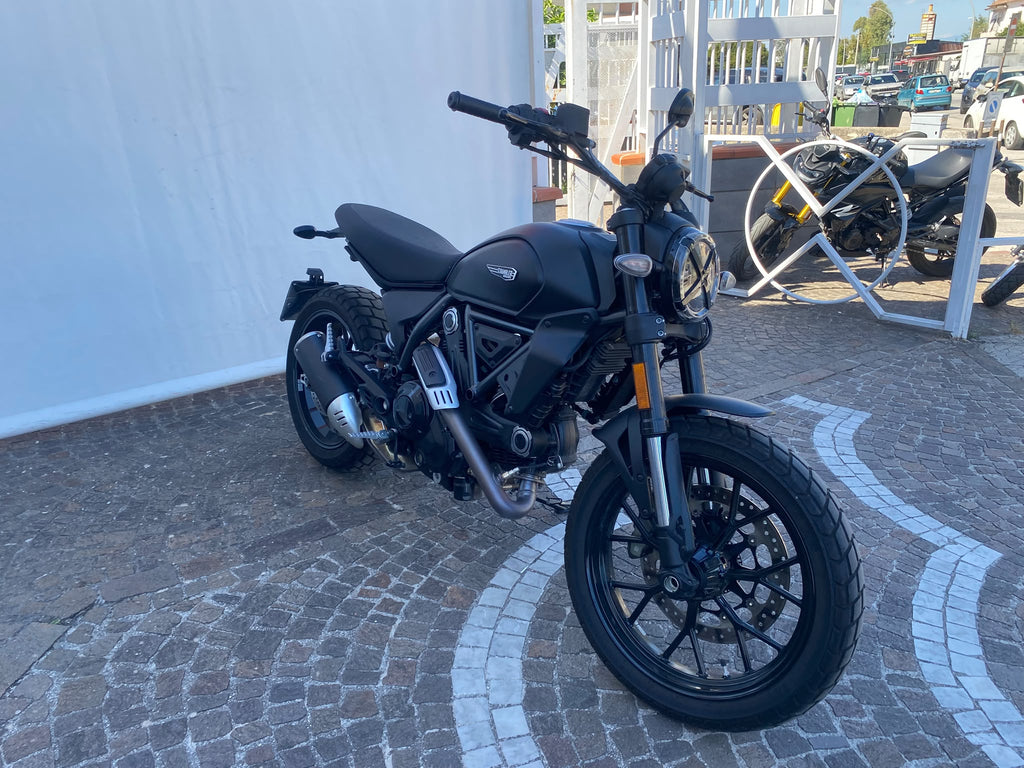 DUCATI SCRAMBLER 800 ICON DARK - 2026 - KM 2677