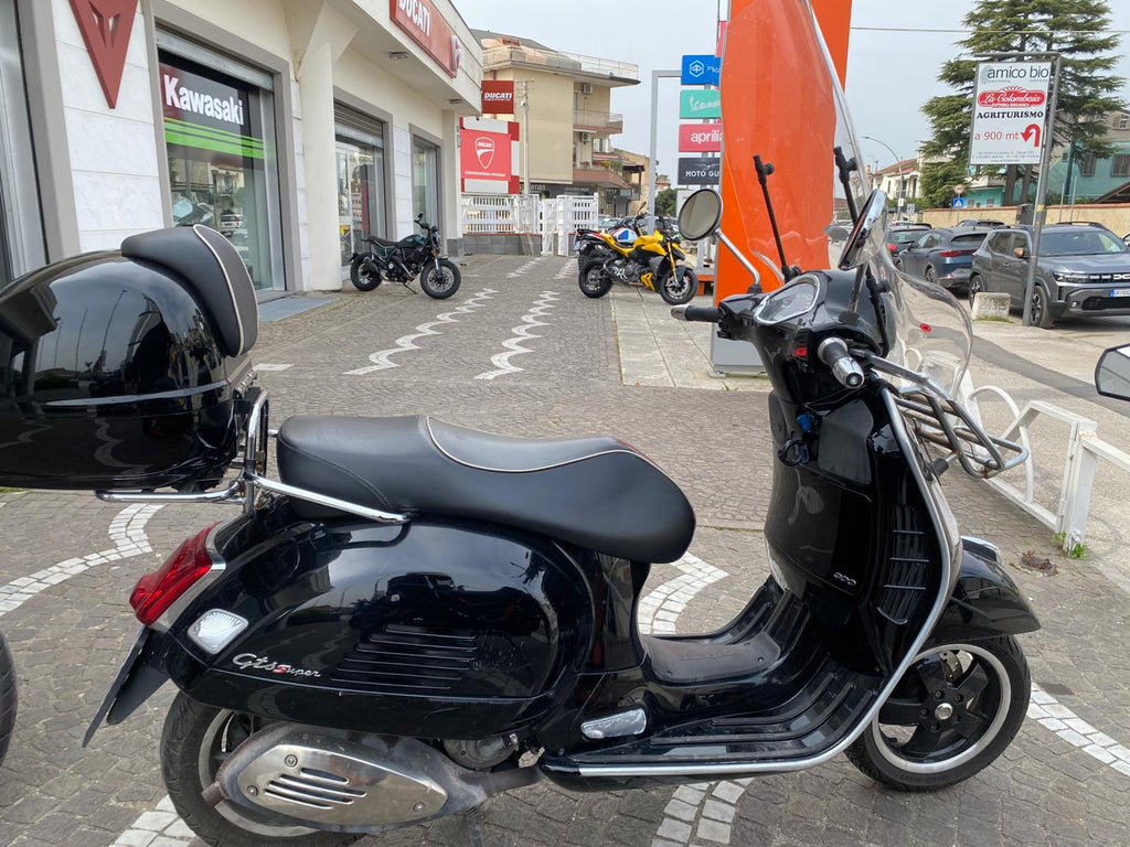 PIAGGIO VESPA GTS 300 - 2017 - KM 48494