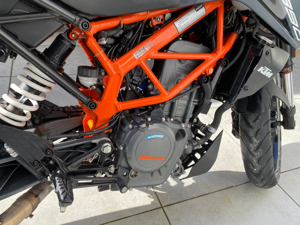 KTM 390 DUKE - 2023 - KM 14031