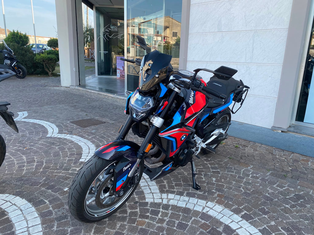 BMW F 900 R - 2023 - KM 11488
