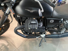 Carica l'immagine nel visualizzatore di Gallery, MOTO GUZZI V7 STONE - 2024 - KM 1166