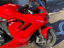 Carica l'immagine nel visualizzatore di Gallery, DUCATI SUPERSPORT 950 - 2023 - KM 16019