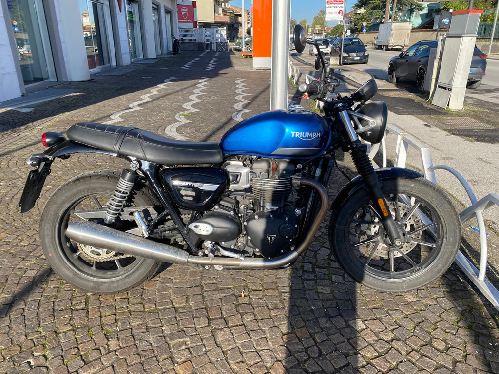 TRIUMPH STREET TWIN - 2021 - KM 5471