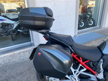 Carica l&#39;immagine nel visualizzatore di Gallery, DUCATI MULTISTRADA V4 S - 2024 - KM 11669