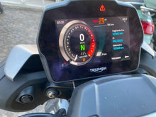 Carica l&#39;immagine nel visualizzatore di Gallery, TRIUMPH SPEED TRIPLE 1200 RS - 2022 - KM 10568