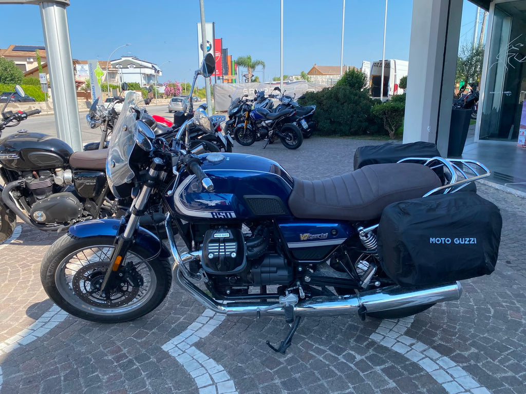 MOTO GUZZI V7 SPECIAL - 2022 - KM 16673